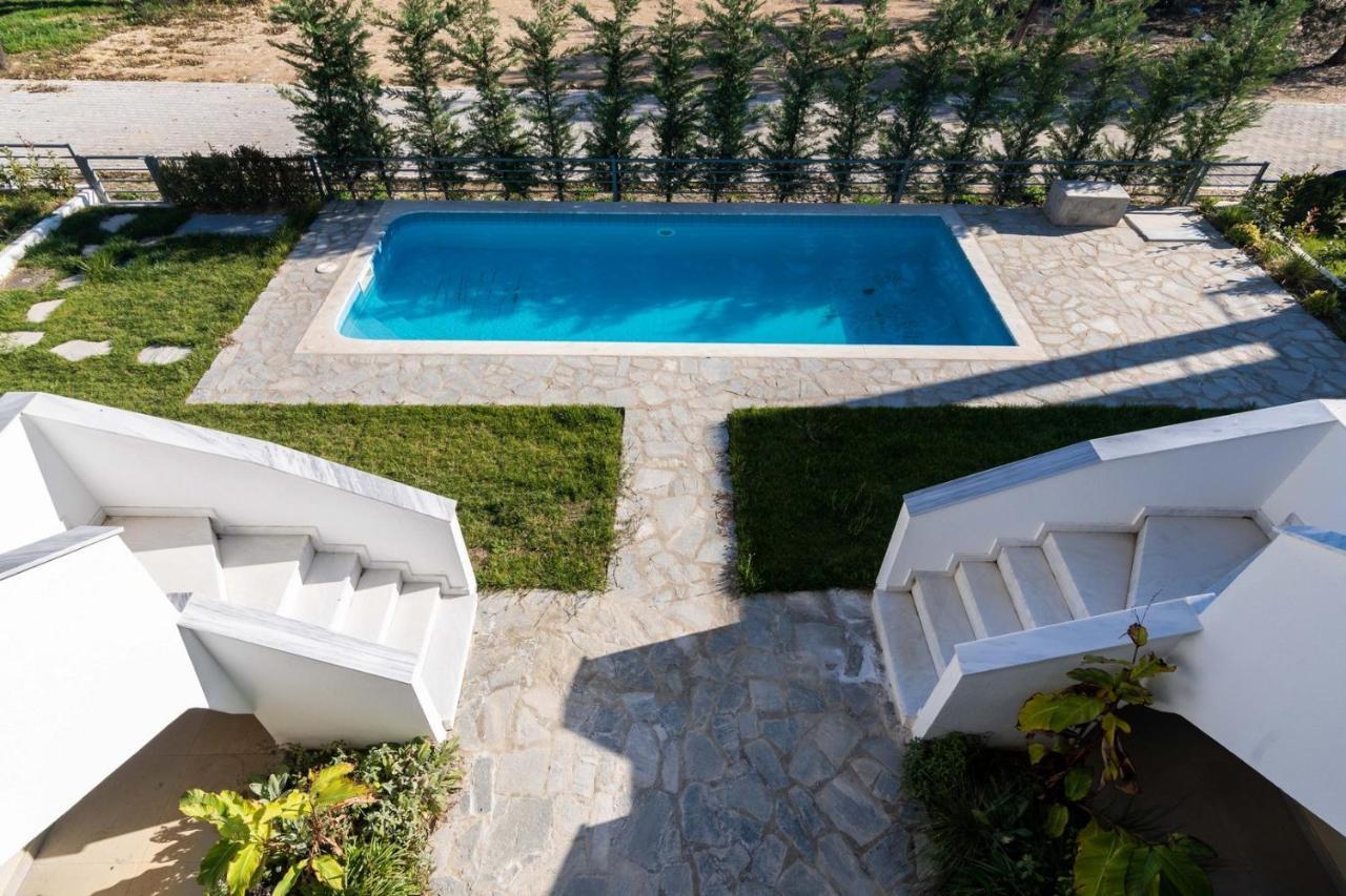 Danai & Palm Residential Complexes Ofrinion